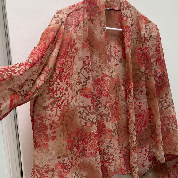 Red and Tan Floral Sheer Kimono - Picture 4 of 4